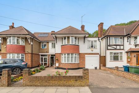 for sale farm avenue london 35507 - Gibbs Gillespie