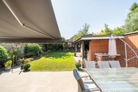 for sale park drive london 27637 - Gibbs Gillespie