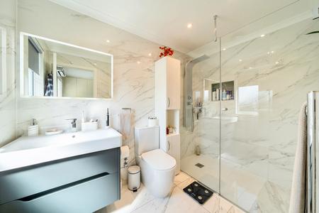 for sale park drive london 27637 - Gibbs Gillespie
