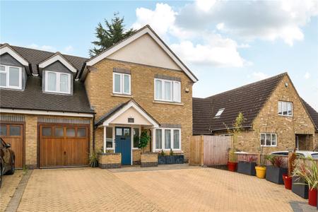 for sale the villas, robinsons close london 54943 - Gibbs Gillespie