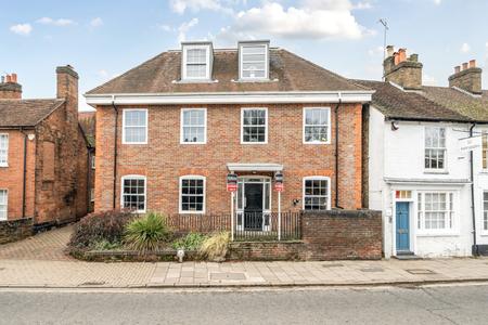 for sale high street london 66269 - Gibbs Gillespie