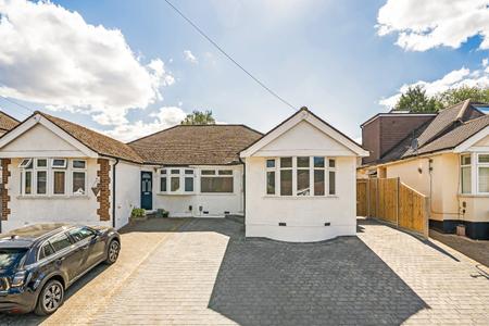 for sale links way london 33106 - Gibbs Gillespie