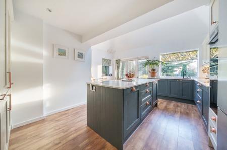 for sale pheasants way london 31149 - Gibbs Gillespie