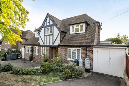 for sale pheasants way london 31149 - Gibbs Gillespie