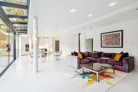 for sale loudwater drive london 39838 - Gibbs Gillespie