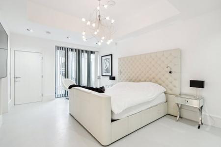 for sale loudwater drive london 39838 - Gibbs Gillespie