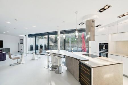 for sale loudwater drive london 39838 - Gibbs Gillespie