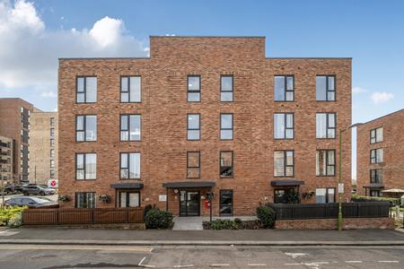 sold sydney road london 69143 - Gibbs Gillespie