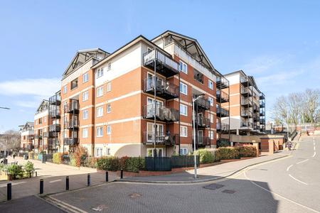 let penn place london 74308 - Gibbs Gillespie