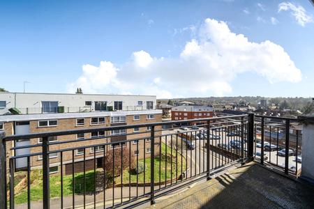 let penn place london 74308 - Gibbs Gillespie