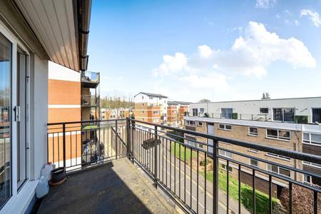 let penn place london 74308 - Gibbs Gillespie