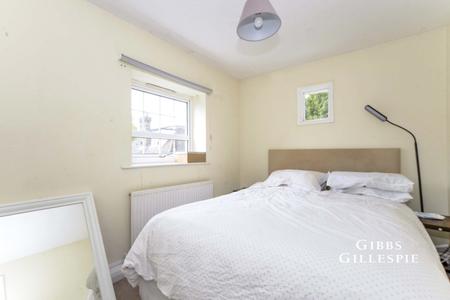 let troutstream way london 48118 - Gibbs Gillespie