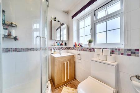 to let swakeleys road london 73442 - Gibbs Gillespie