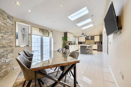 to let swakeleys road london 73442 - Gibbs Gillespie