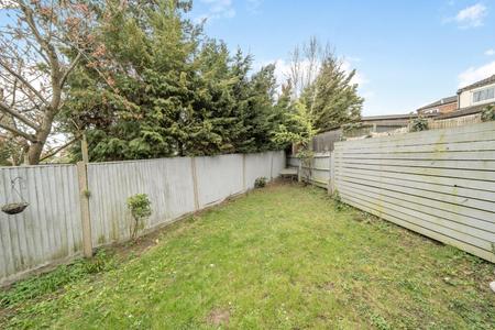 to let swakeleys road london 73442 - Gibbs Gillespie