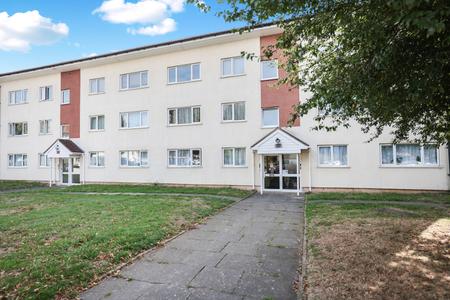 to let byron way london 51947 - Gibbs Gillespie