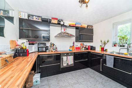 let aylsham drive london 50654 - Gibbs Gillespie