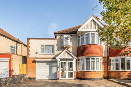 for sale cornwall road london 74397 - Gibbs Gillespie