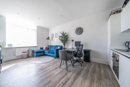 for sale field end road london 36229 - Gibbs Gillespie