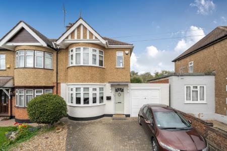 for sale chelston road london 18115 - Gibbs Gillespie
