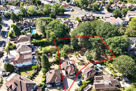 for sale west drive gardens london 74401 - Gibbs Gillespie