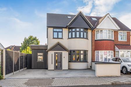 for sale warham road london 73261 - Gibbs Gillespie