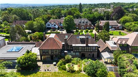 for sale priory drive london 72759 - Gibbs Gillespie