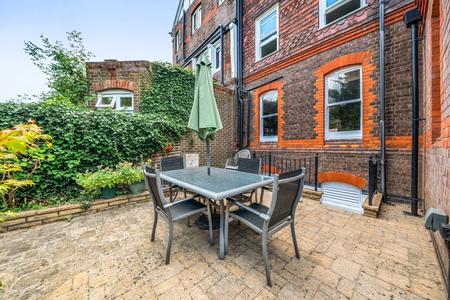 for sale gordon avenue london 72267 - Gibbs Gillespie