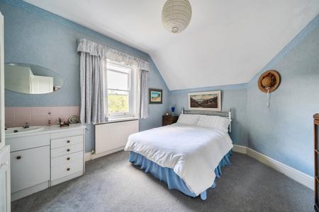 for sale gordon avenue london 72267 - Gibbs Gillespie