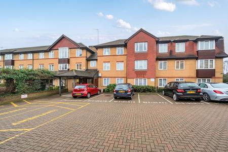 for sale pembroke lodge london 66931 - Gibbs Gillespie