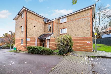 to let firethorn close london 58836 - Gibbs Gillespie