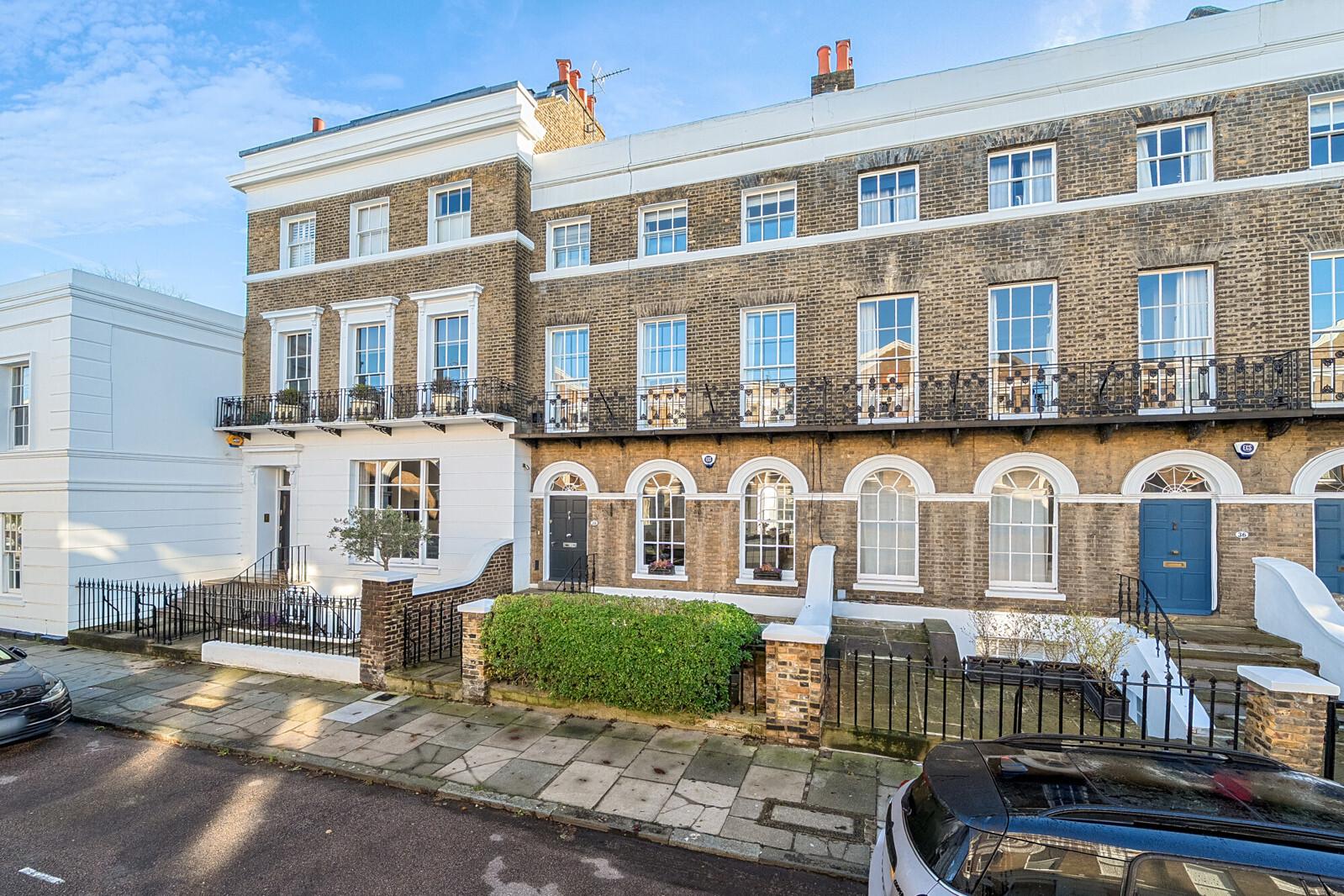 Lazy Owl Image
