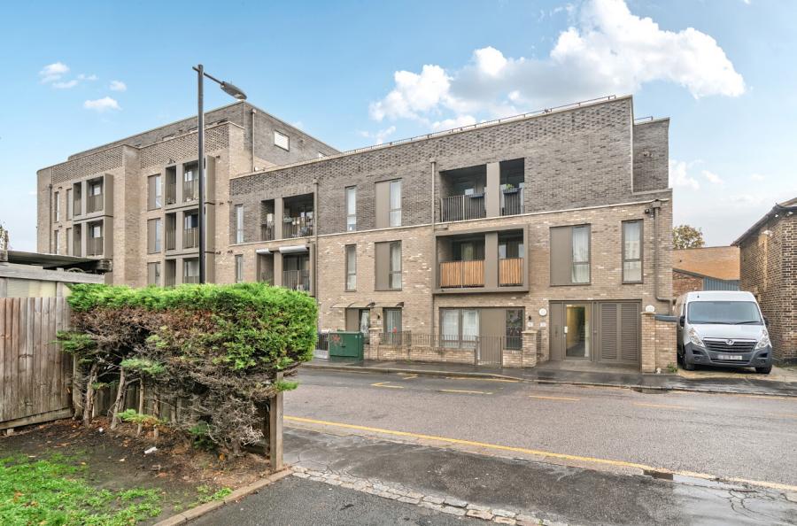 2 bedroom apartment for sale - Bojang House, 7 Doyle Road, London, SE25