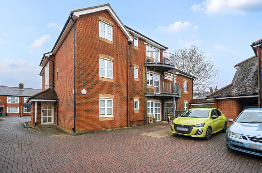 1 bedroom apartment for sale - Ackender Road, Alton, Hampshire, GU34