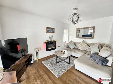 Open Plan Kitchen/ Dining/ Living