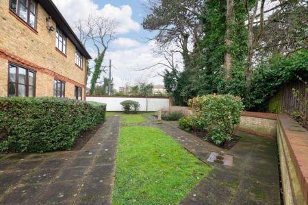 Communal garden.jpeg