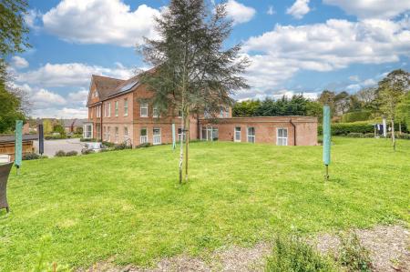 -12 Memorial Hall-36_HDR 1-08.jpg