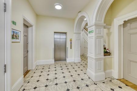 -12 Memorial Hall-46_HDR-10.jpg