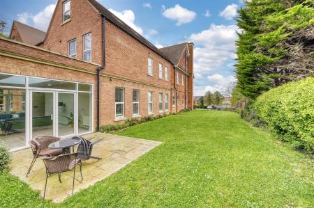 -12 Memorial Hall-41_HDR 1-09.jpg