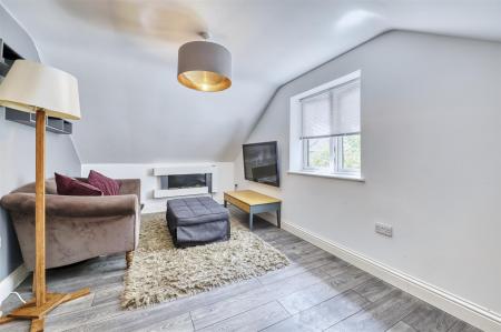 75 Wharf Rd Higham-34.jpg