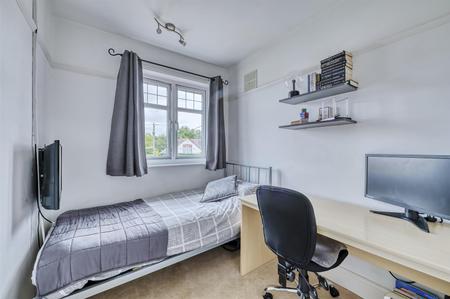 75 Wharf Rd Higham-15.jpg