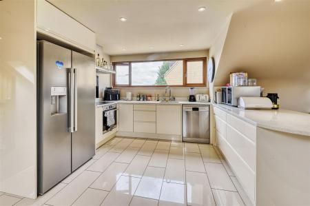 Paddock End - Sales-3.jpg