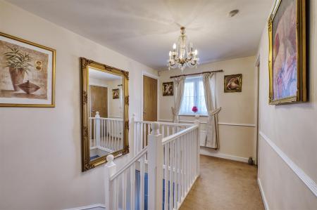 Springfield DeclutteredSpringfield DeclutteredD78_