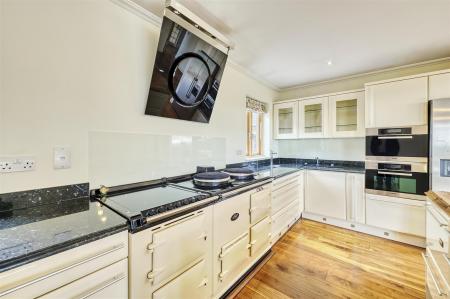 Tollbar Rd Islip-32.jpg