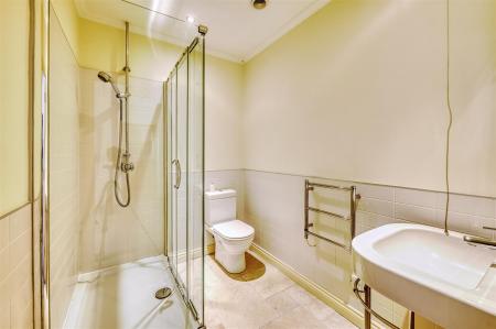 Tollbar Rd Islip-18.jpg