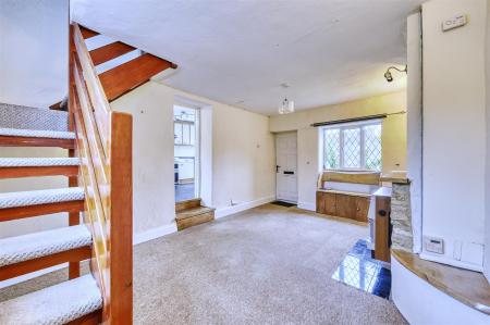 5 CHurch Street Woodford-7.jpg