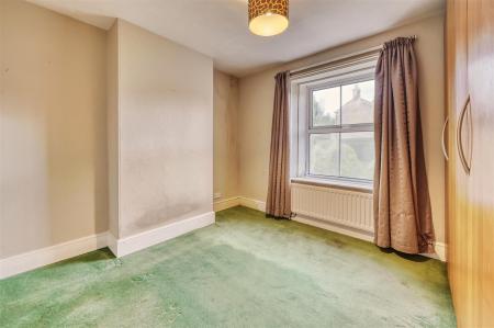 24 Church St Woodford-8.jpg