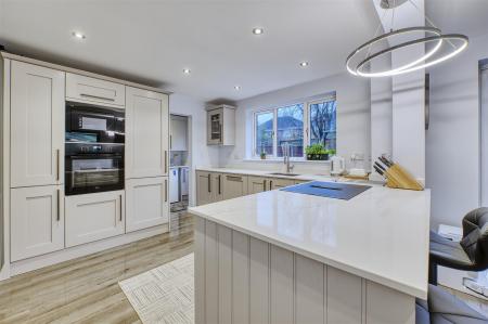 14 WIlkie Close KetteringD78_7662_HDR.jpg