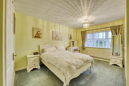 14 WIlkie Close KetteringD78_7702_HDR.jpg