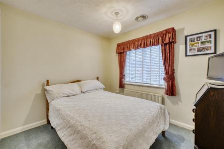 14 WIlkie Close KetteringD78_7727_HDR.jpg